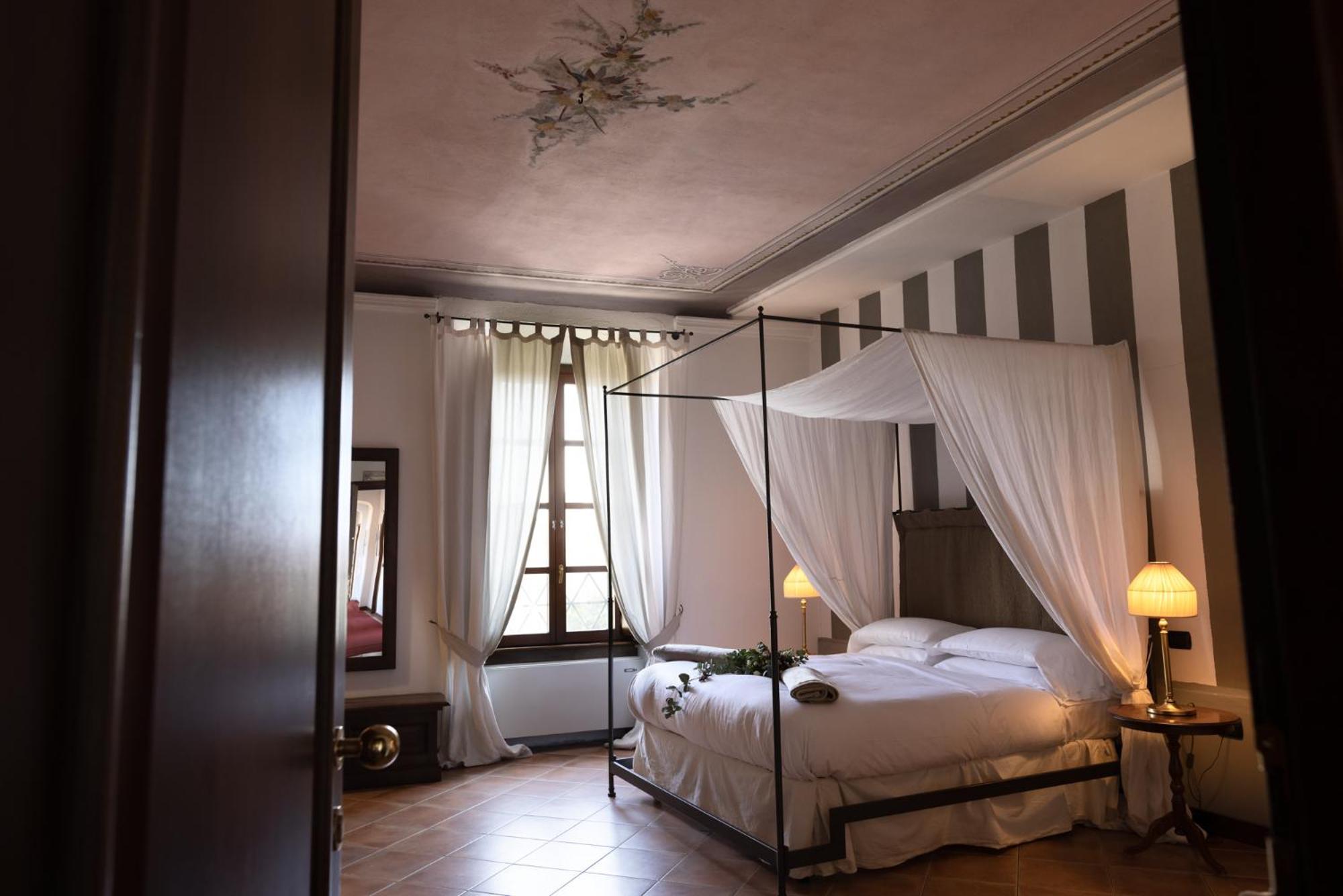 Al Castello Resort Sillavengo Eksteriør bilde